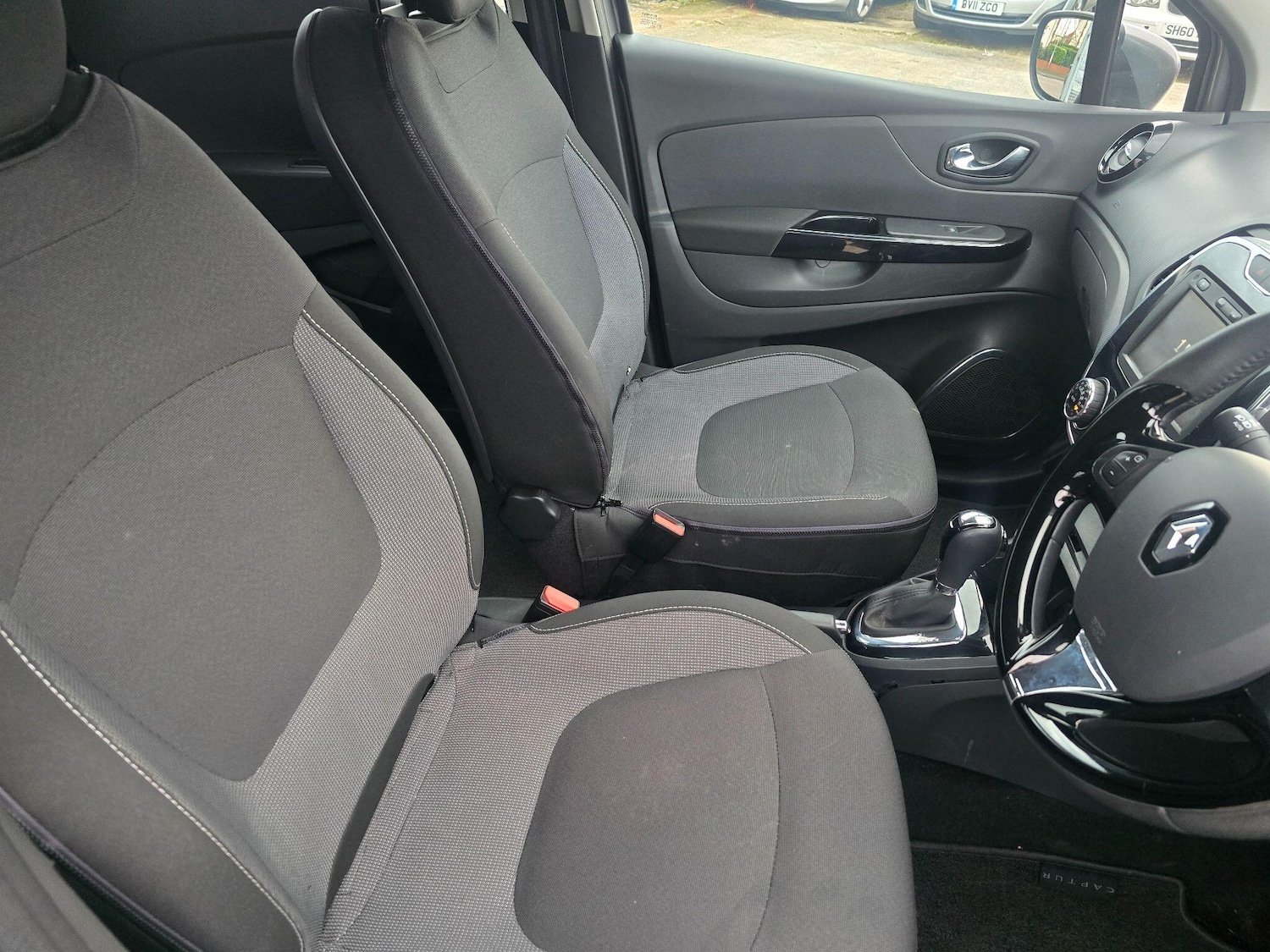 Used Renault Captur 2014 for sale - 77315434: Photo 12