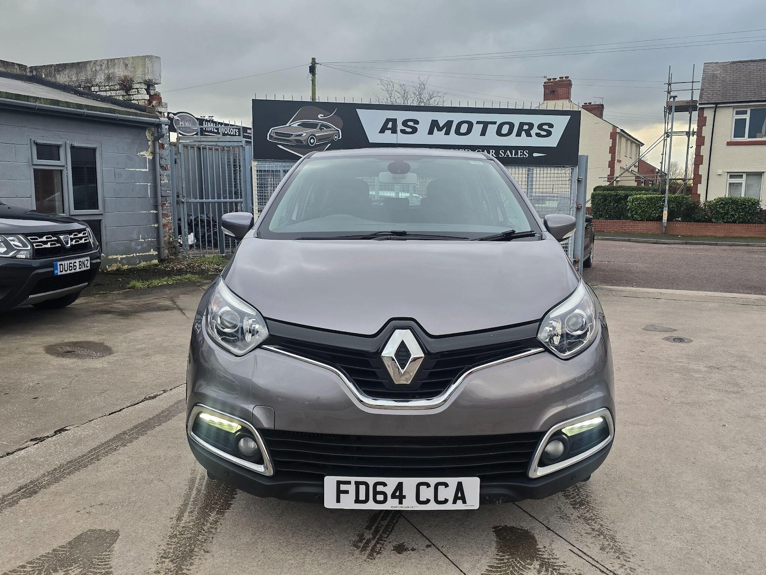Used Renault Captur 2014 for sale - 77315434: Photo 2