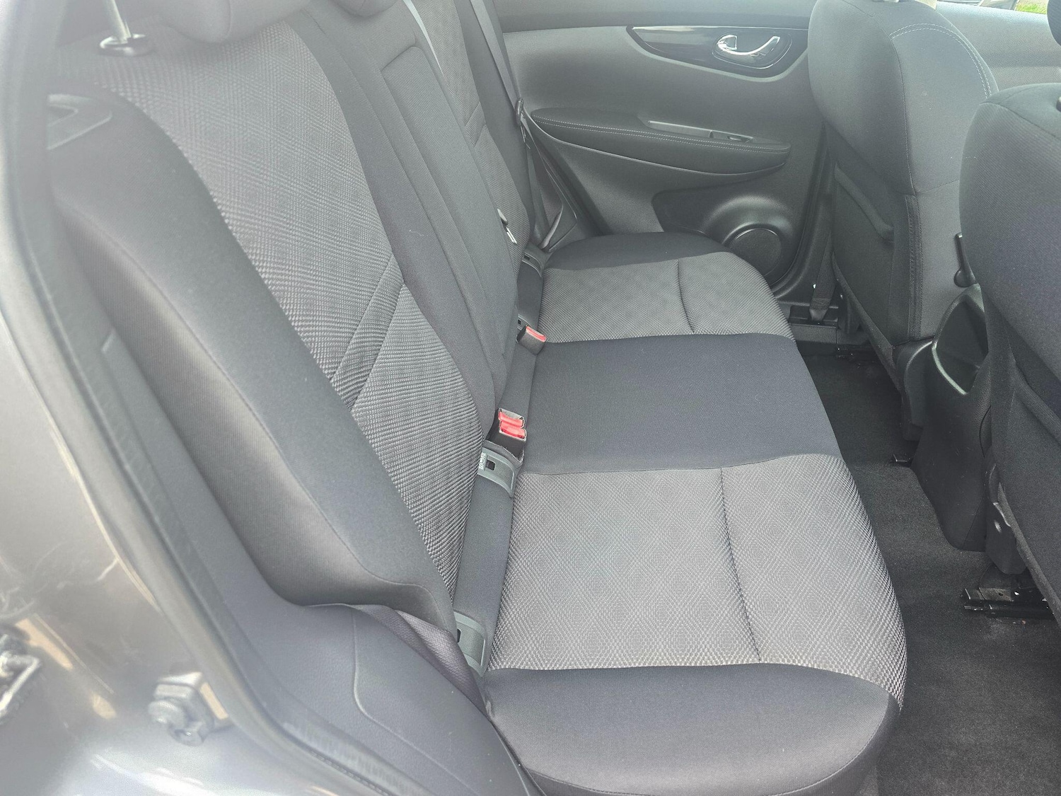 Used Nissan Qashqai 2015 for sale - 76370549: Photo 13