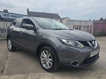 Used Nissan Qashqai 2015 for sale - 76370549: Photo