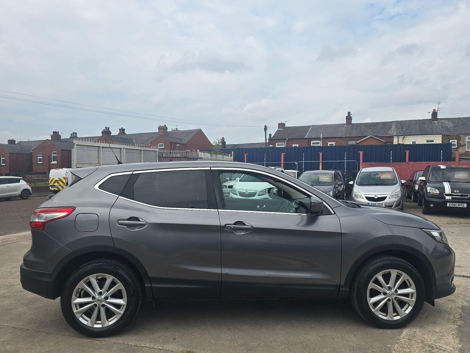 Used Nissan Qashqai 2015 for sale - 76370549: Photo 8
