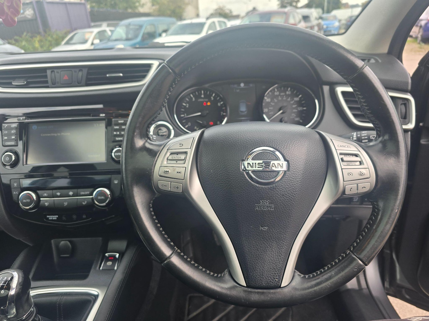 Used Nissan Qashqai 2015 for sale - 76370549: Photo 9