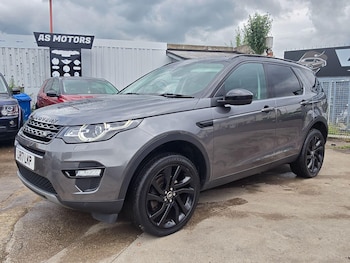 Used Land Rover Discovery Sport 2017 for sale - 79061443: Photo