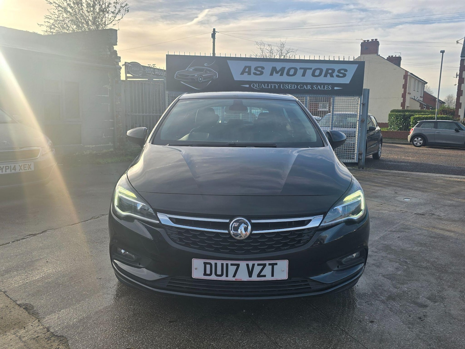 Used Vauxhall Astra 2017 for sale - 76913126: Photo 2