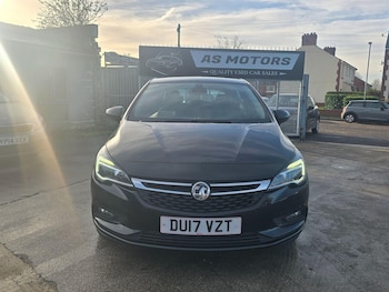 Used Vauxhall Astra 2017 for sale - 76913126: Photo