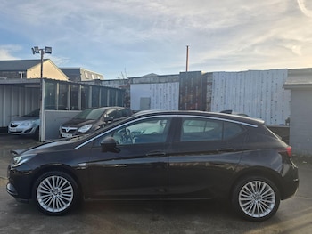Used Vauxhall Astra 2017 for sale - 76913126: Photo