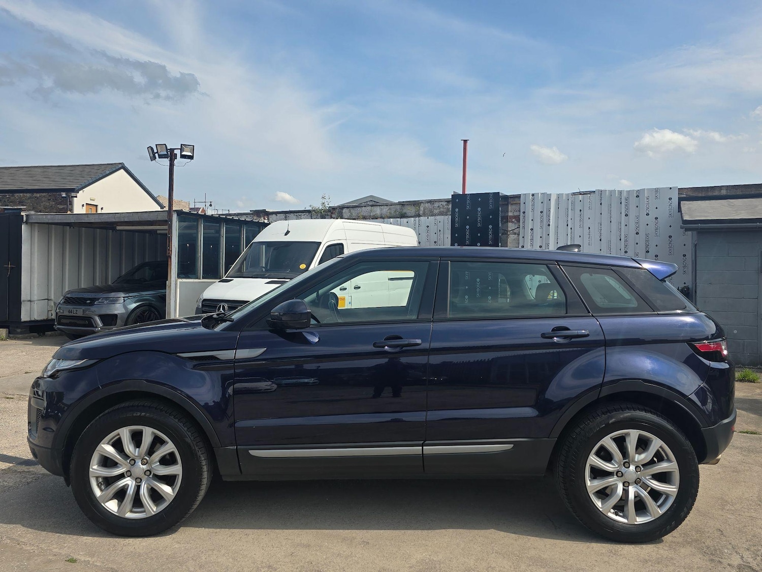 Used Land Rover Range Rover Evoque 2016 for sale - 76370343: Photo 4