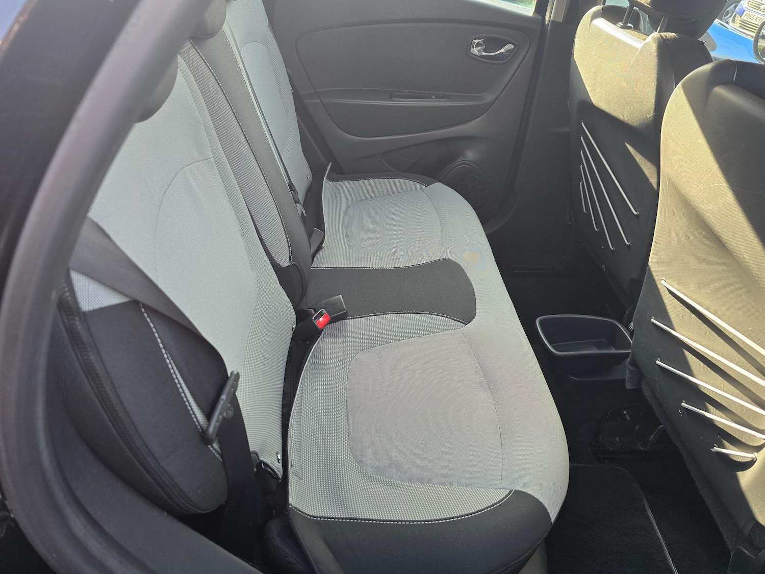 Used Renault Captur 2013 for sale - 76370667: Photo 13