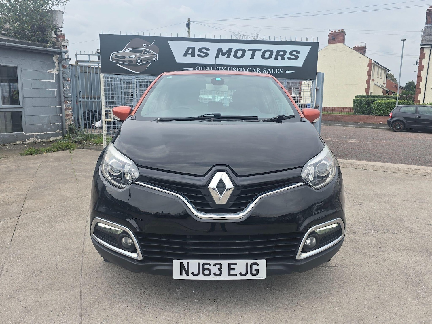 Used Renault Captur 2013 for sale - 76370667: Photo 2
