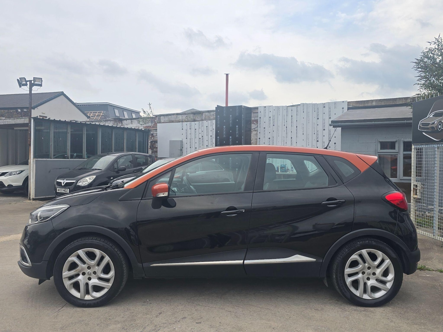 Used Renault Captur 2013 for sale - 76370667: Photo 4