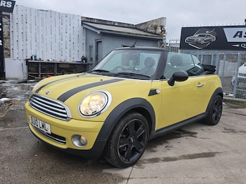 Used MINI Convertible 2010 for sale - 77793490: Photo