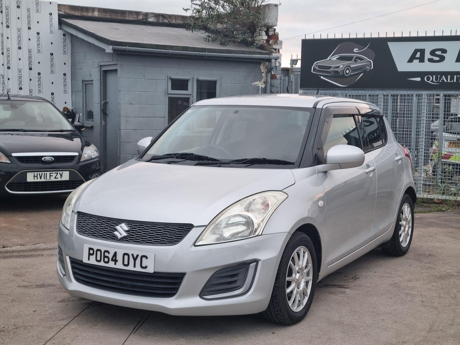 Used Suzuki Swift for sale - 76597207: Photo 3