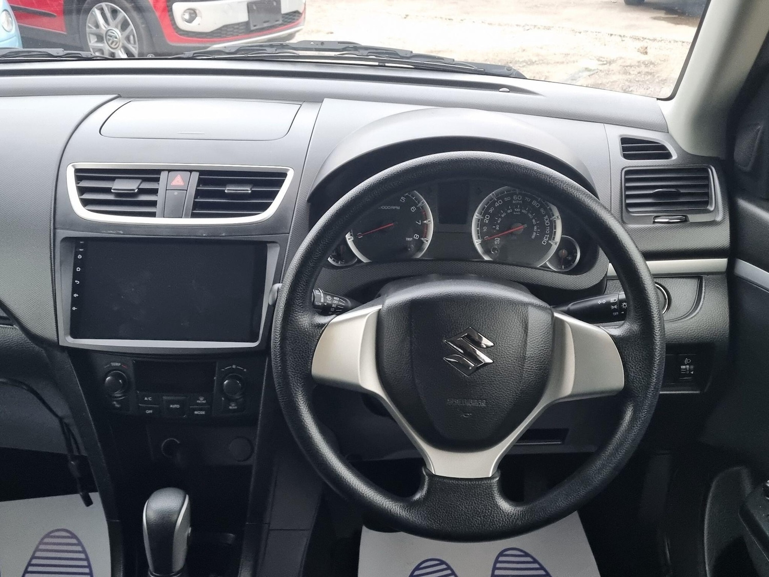 Used Suzuki Swift for sale - 76597207: Photo 4