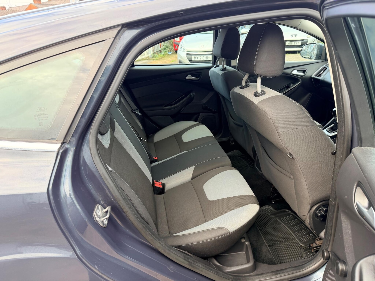 Used Ford Focus 2013 for sale - 76513160: Photo 12