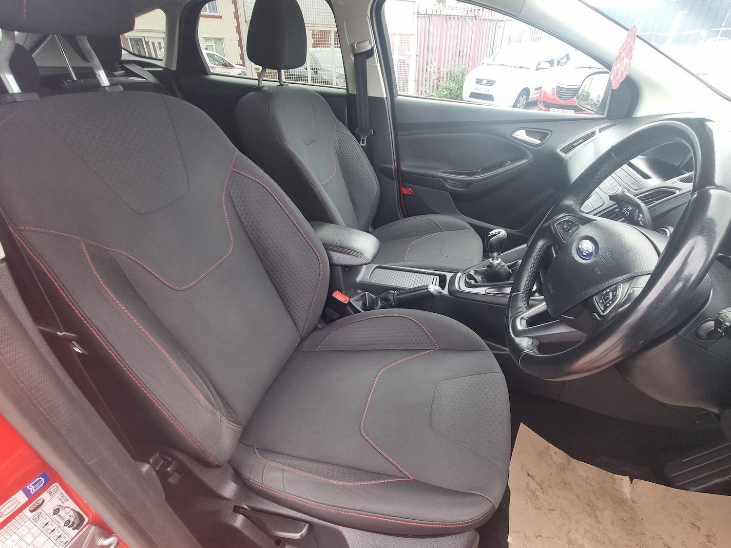 Used Ford Focus 2015 for sale - 78072012: Photo 5