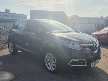 Used Renault Captur 2015 for sale - 79509402: Photo