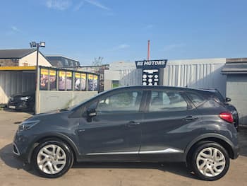 Used Renault Captur 2015 for sale - 79509402: Photo
