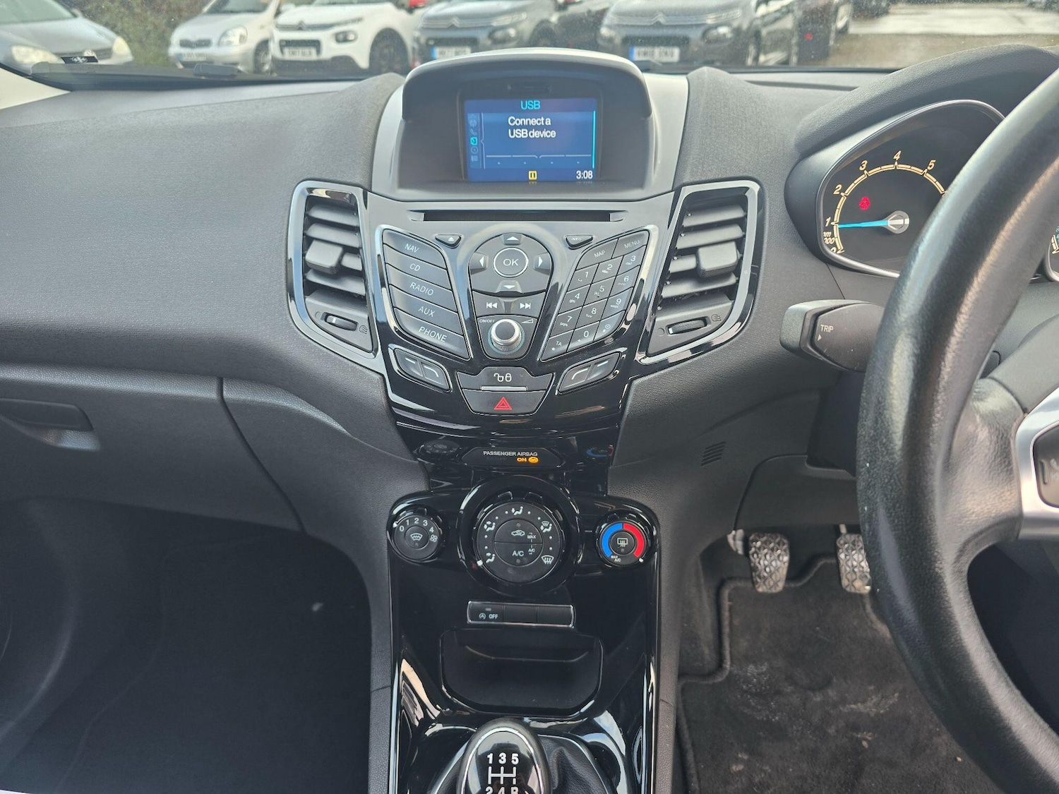 Used Ford Fiesta 2015 for sale - 77396613: Photo 11