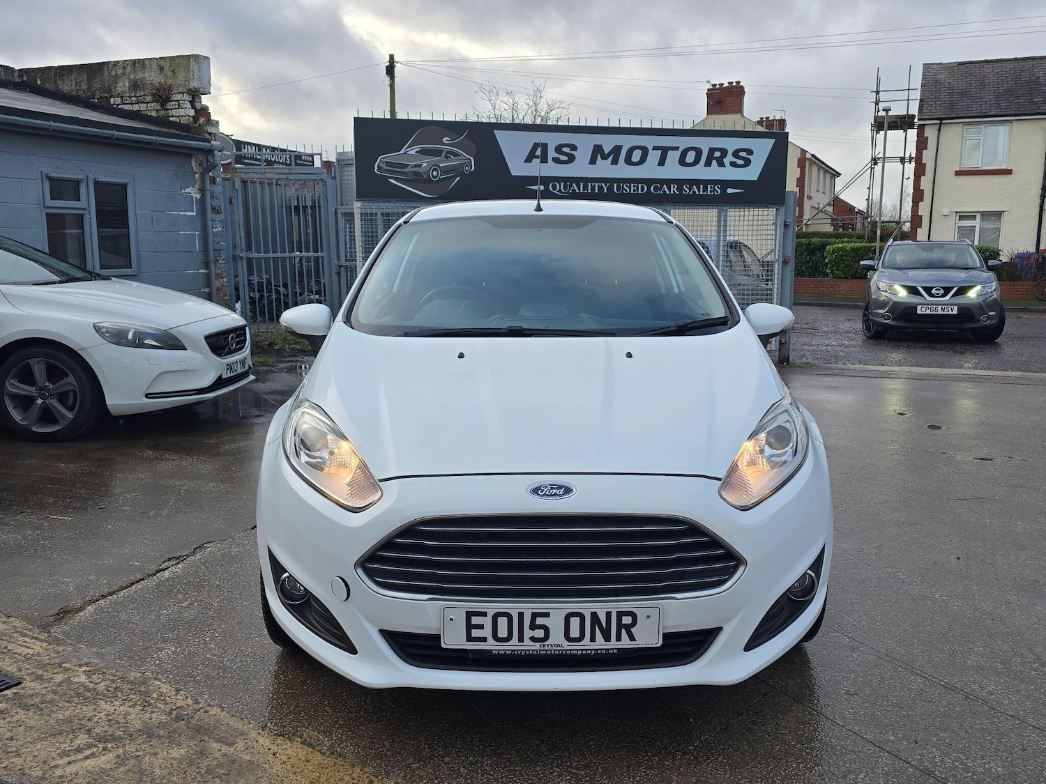 Used Ford Fiesta 2015 for sale - 77396613: Photo 2