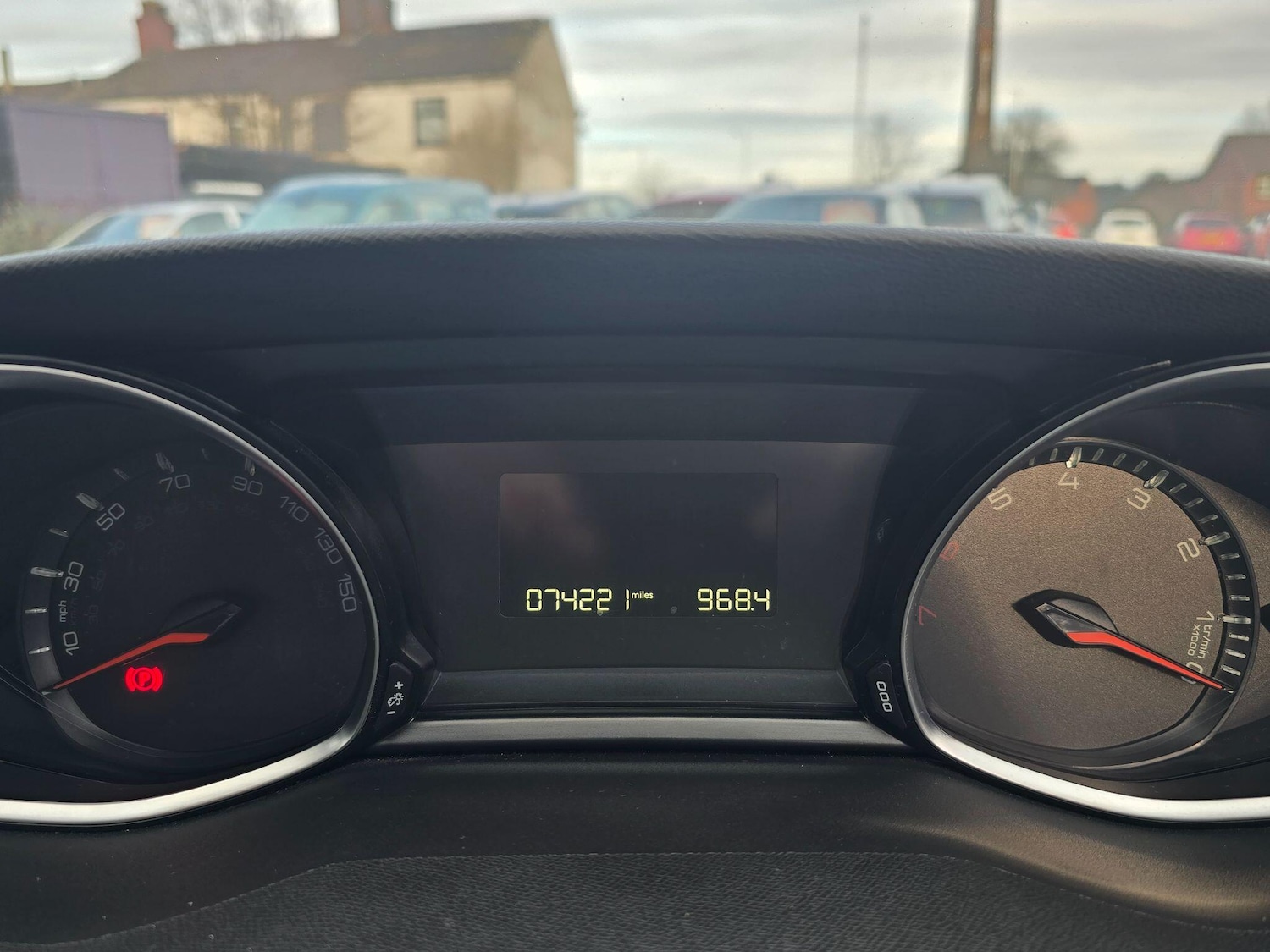 Used Peugeot 308 2014 for sale - 76936077: Photo 10