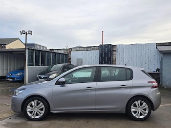 Used Peugeot 308 2014 for sale - 76936077: Photo