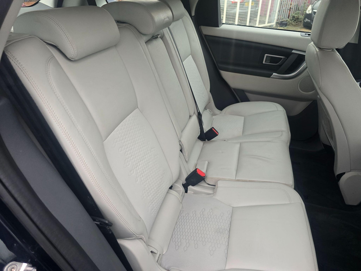 Used Land Rover Discovery Sport 2017 for sale - 77625339: Photo 13