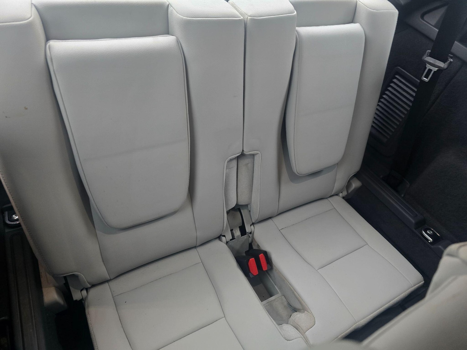 Used Land Rover Discovery Sport 2017 for sale - 77625339: Photo 14