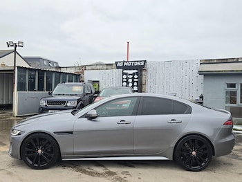 Used Jaguar XE 2019 for sale - 77695754: Photo