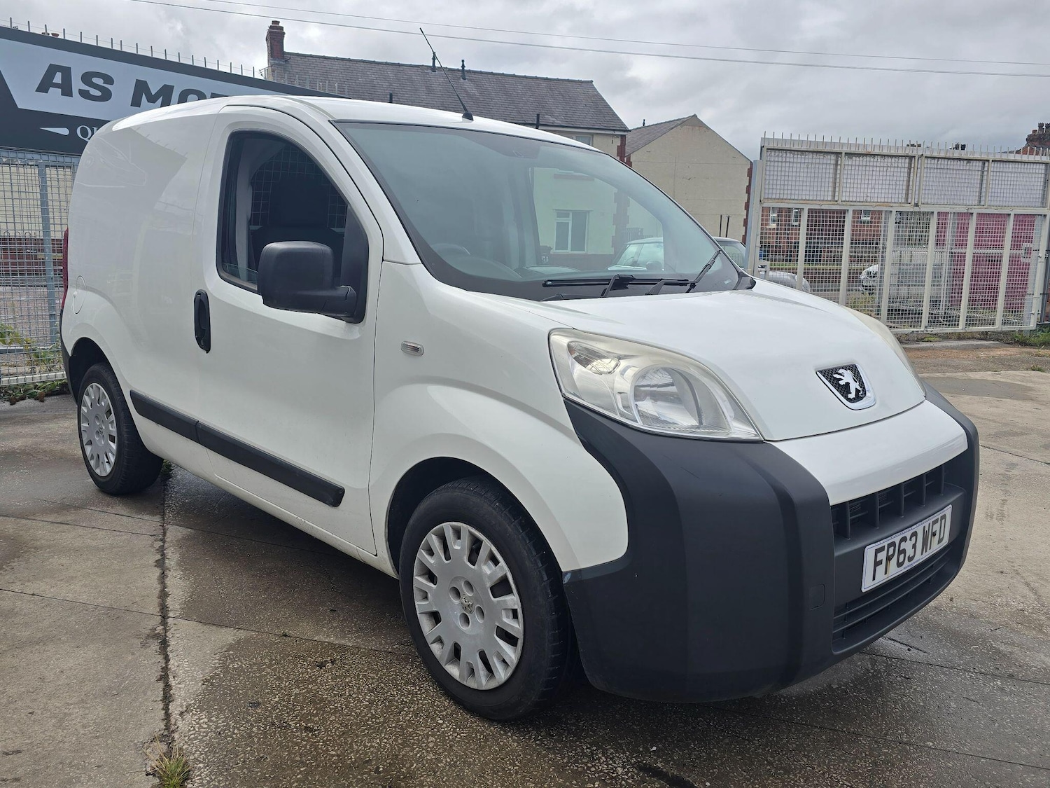 Used Peugeot Bipper 2013 for sale - 76371543: Photo 1