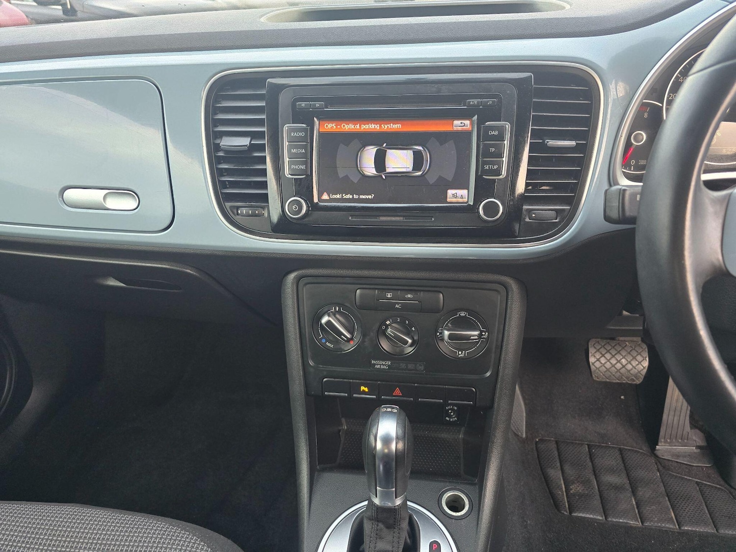 Used Volkswagen Beetle 2012 for sale - 76657680: Photo 11