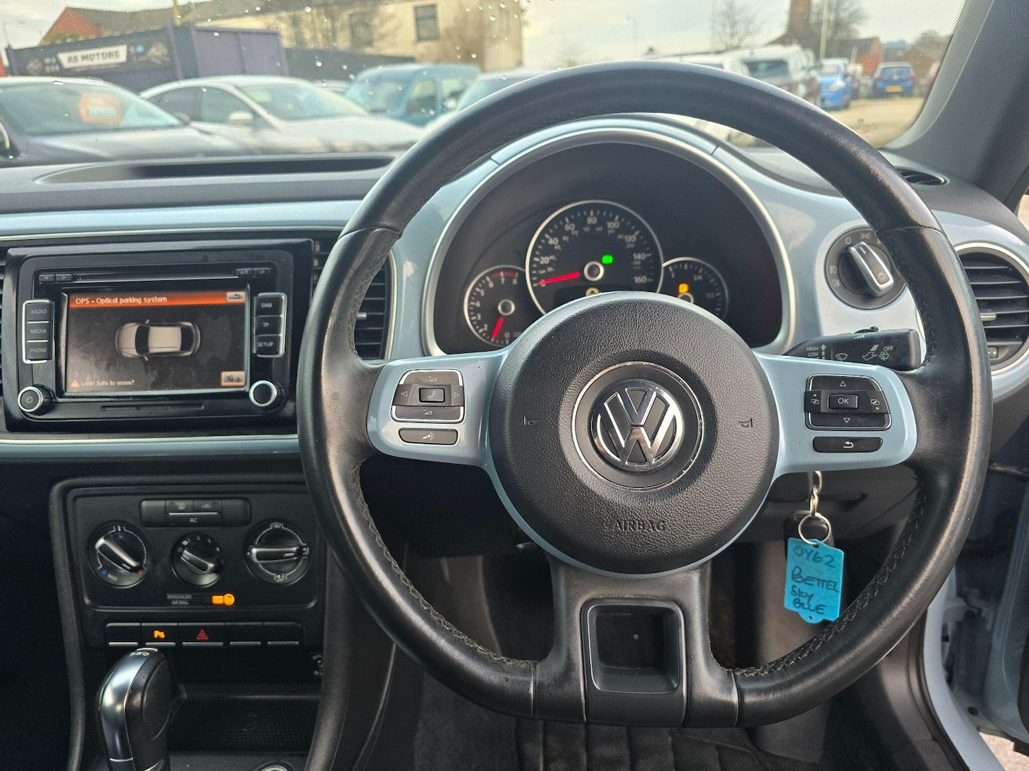 Used Volkswagen Beetle 2012 for sale - 76657680: Photo 9