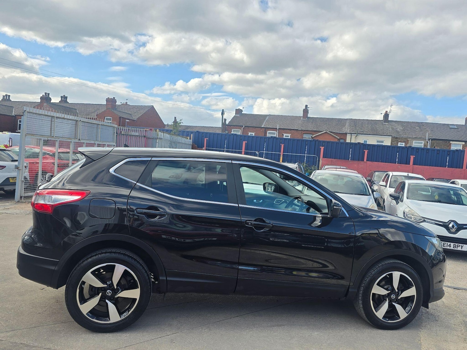 Used Nissan Qashqai for sale - 78214510: Photo 8