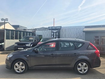 Used Kia Ceed 2011 for sale - 77958015: Photo