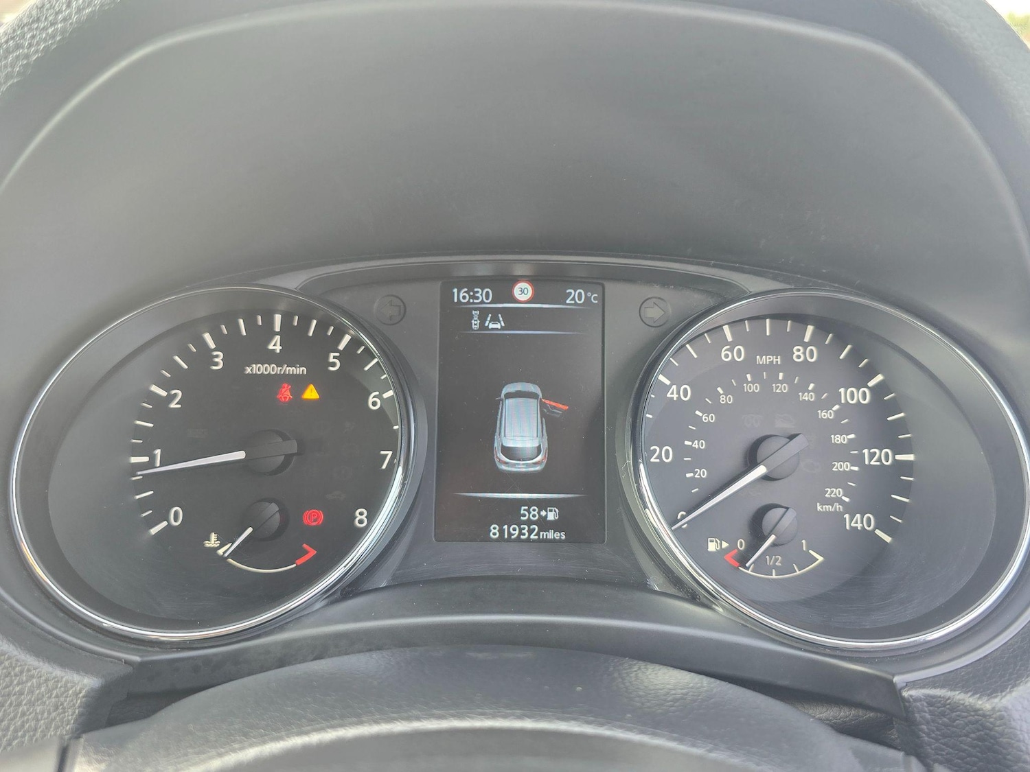 Used Nissan Qashqai 2016 for sale - 76370247: Photo 10