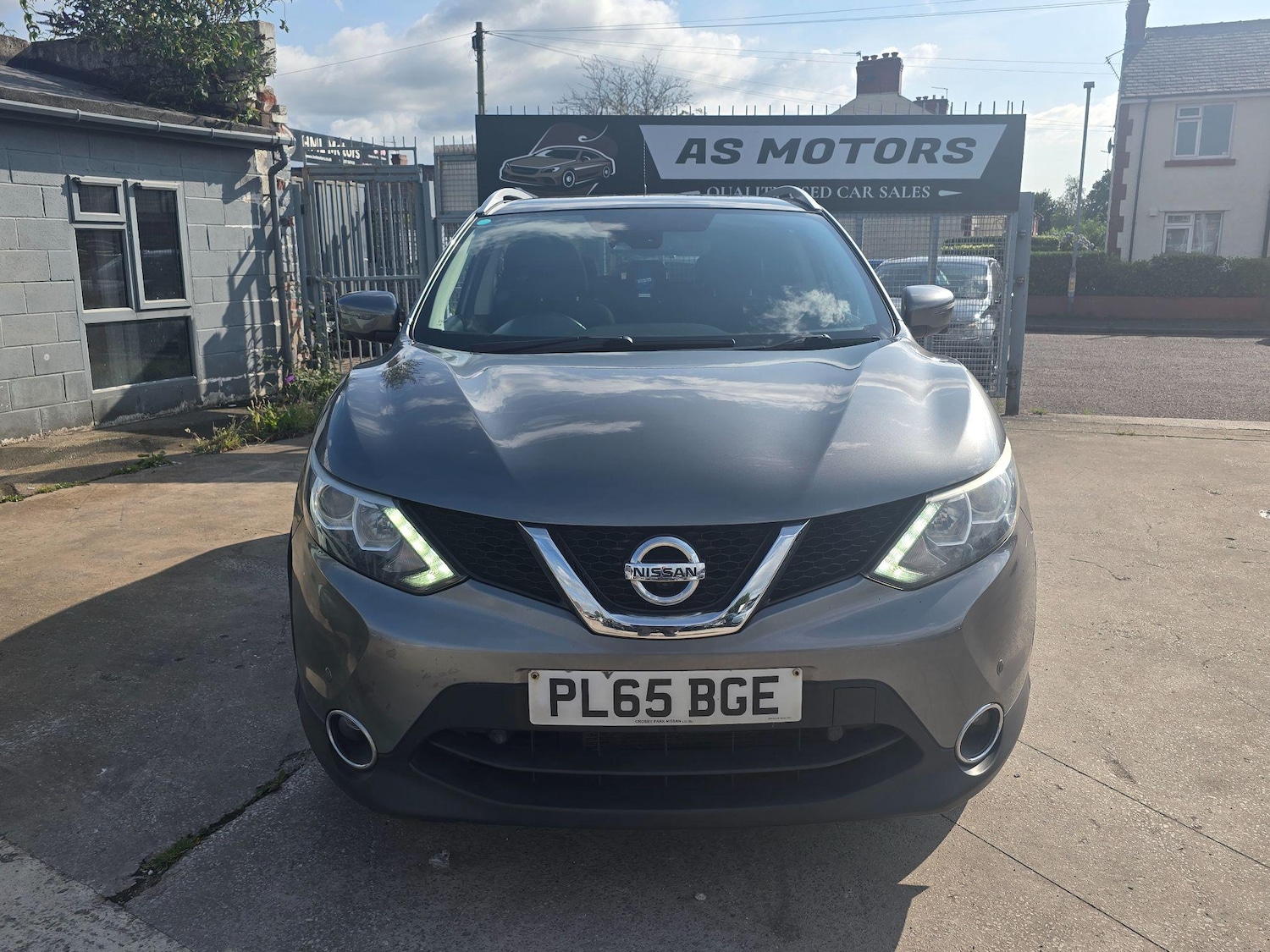 Used Nissan Qashqai 2016 for sale - 76370247: Photo 2