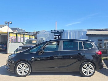Used Vauxhall Zafira Tourer 2017 for sale - 78429616: Photo