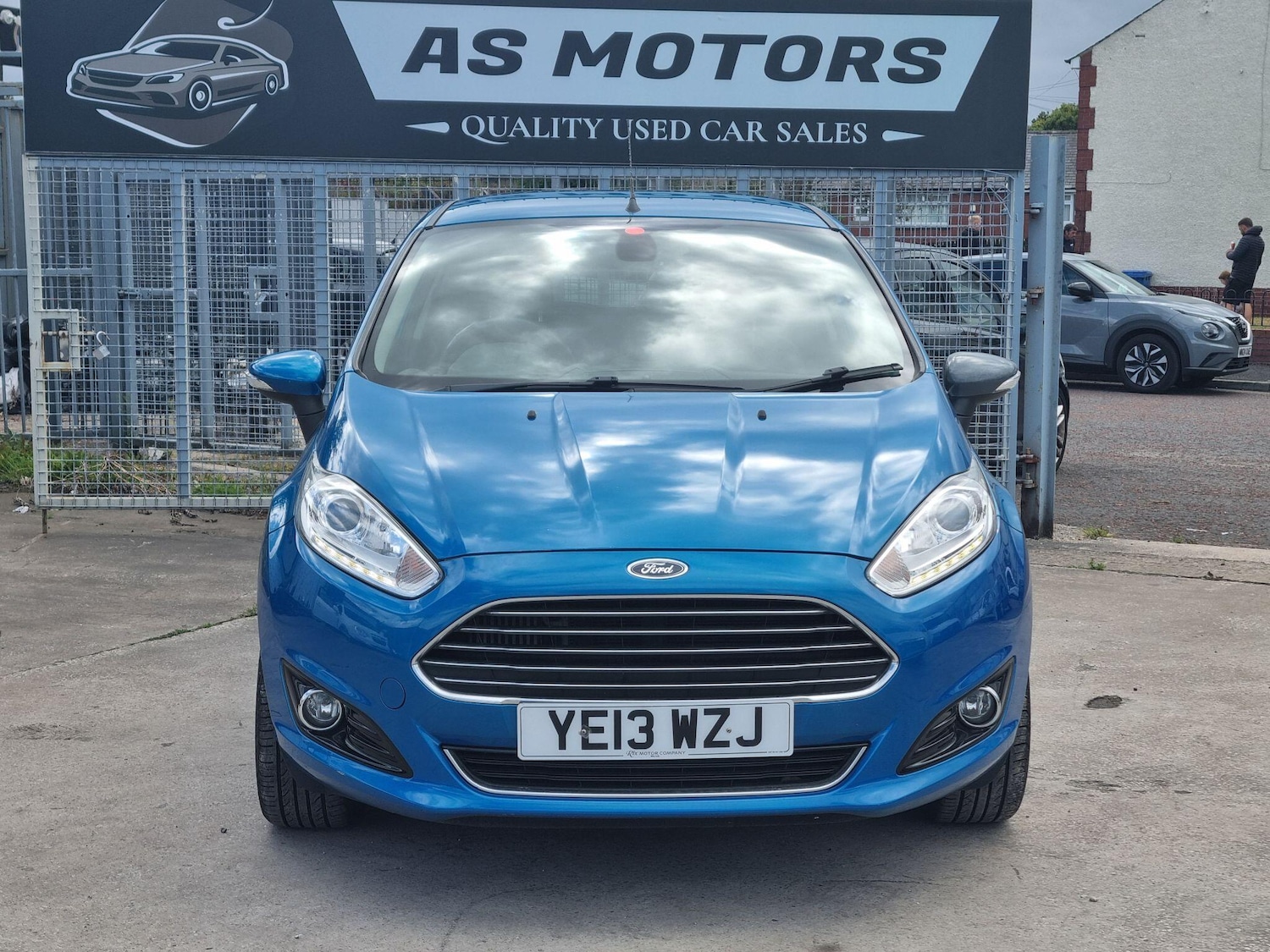 Used Ford Fiesta 2014 for sale - 76370265: Photo 2