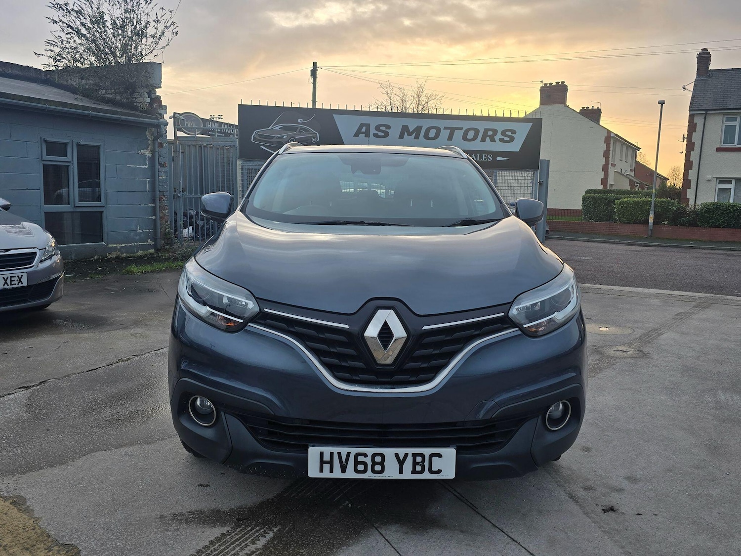 Used Renault Kadjar 2018 for sale - 76913392: Photo 2