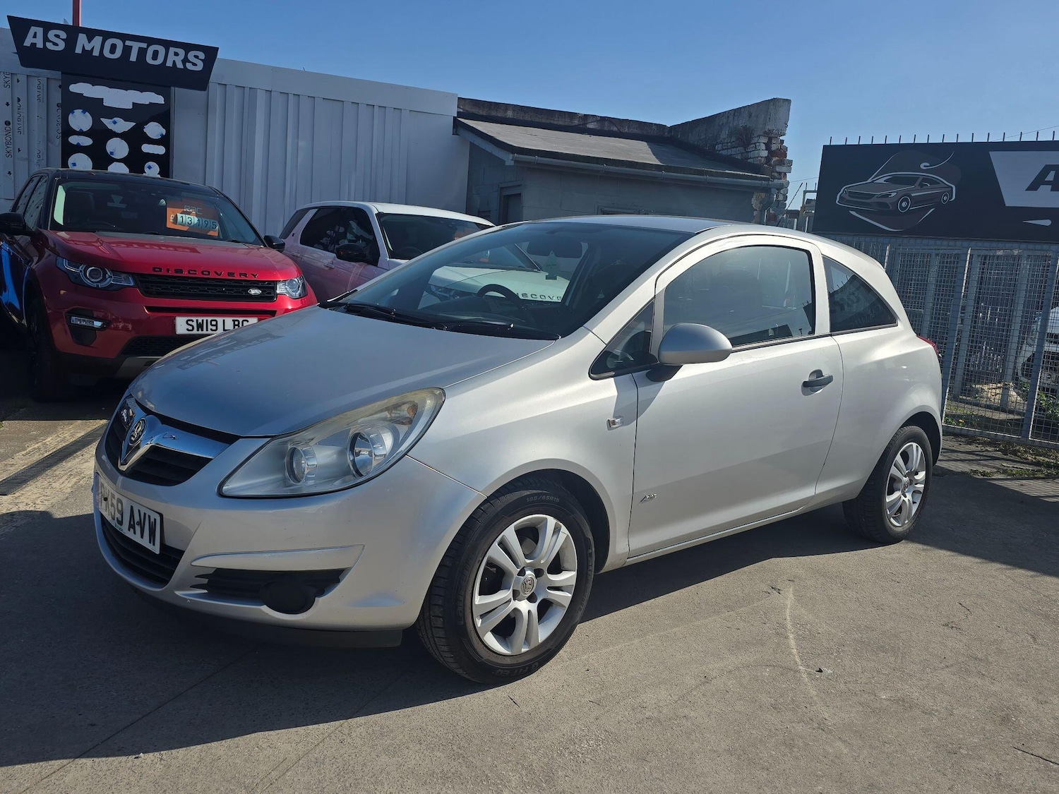 Used Vauxhall Corsa 2009 for sale - 78185602: Photo 3