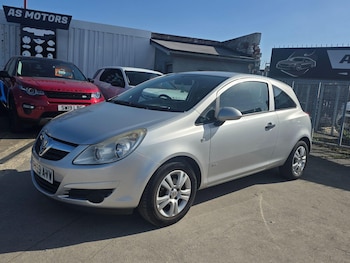 Used Vauxhall Corsa 2009 for sale - 78185602: Photo