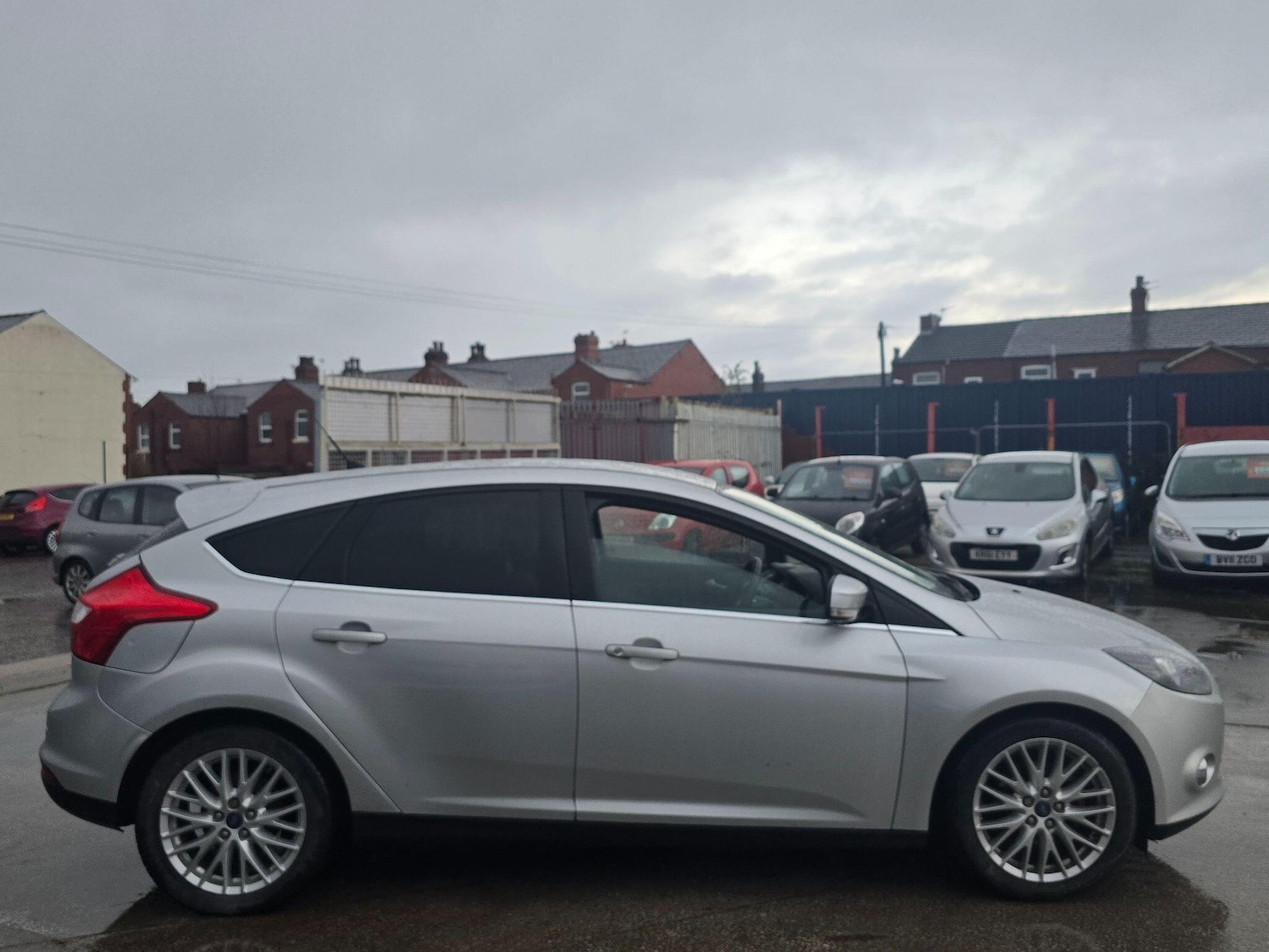 Used Ford Focus 2014 for sale - 76619737: Photo 8