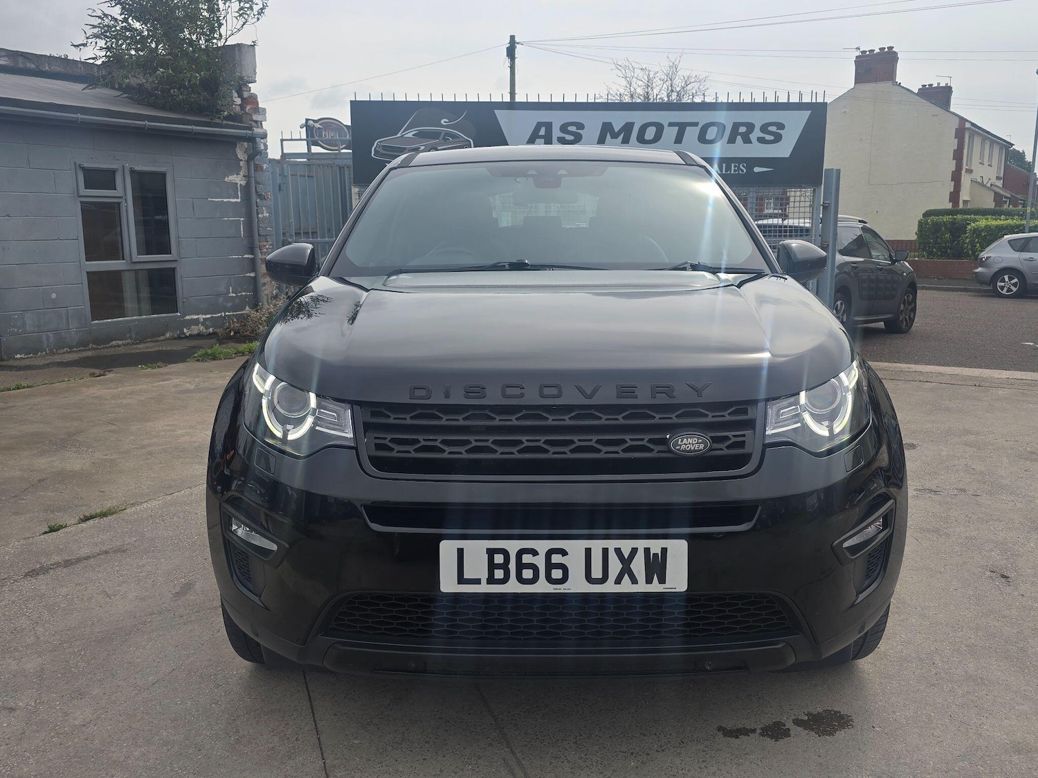 Used Land Rover Discovery Sport 2017 for sale - 76371634: Photo 2