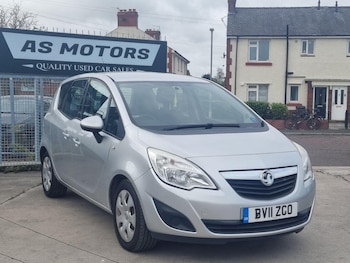 2011 (11) - 1.7 CDTi Exclusiv Euro 5 5dr