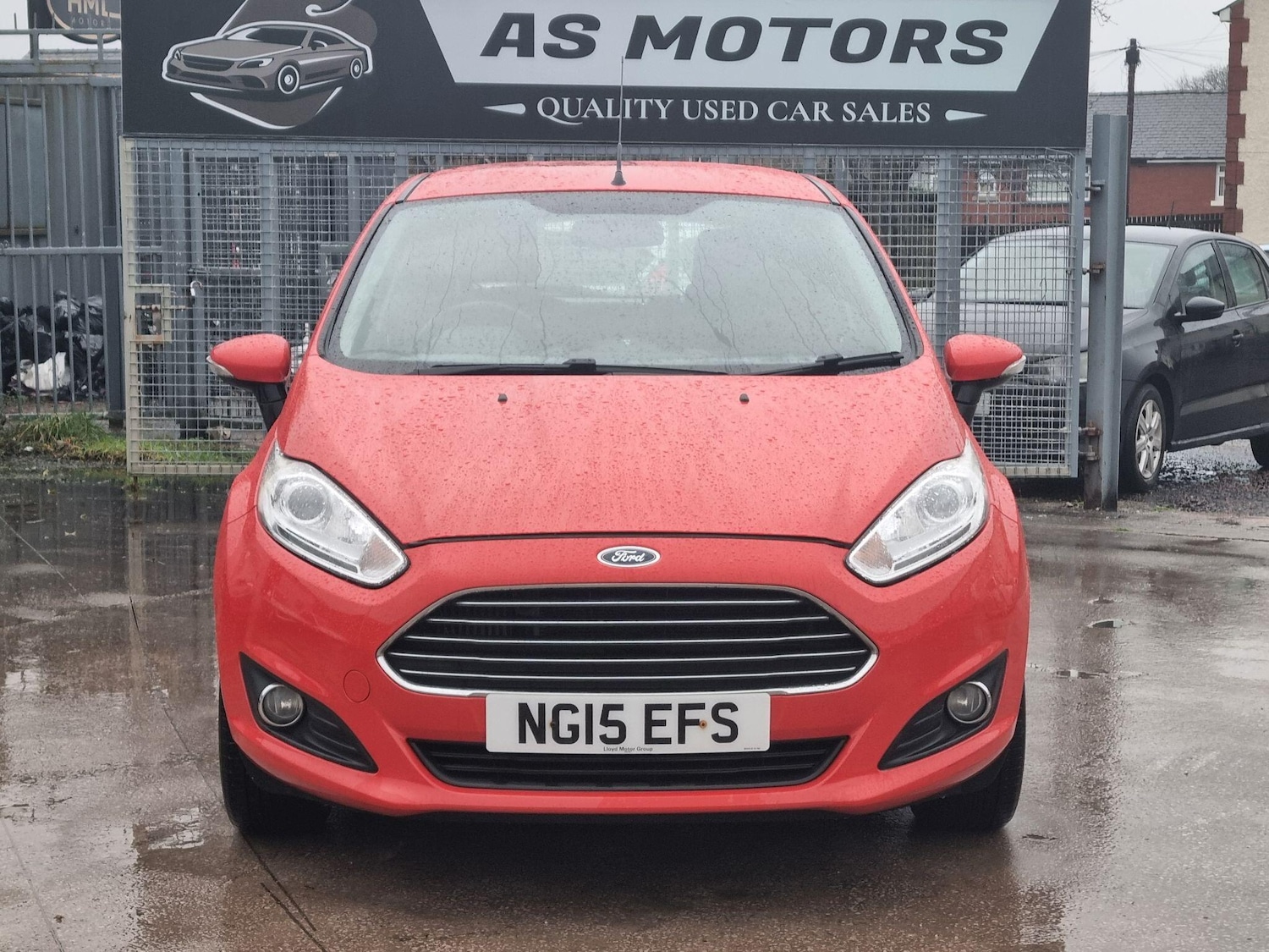 Used Ford Fiesta 2015 for sale - 76953171: Photo 2
