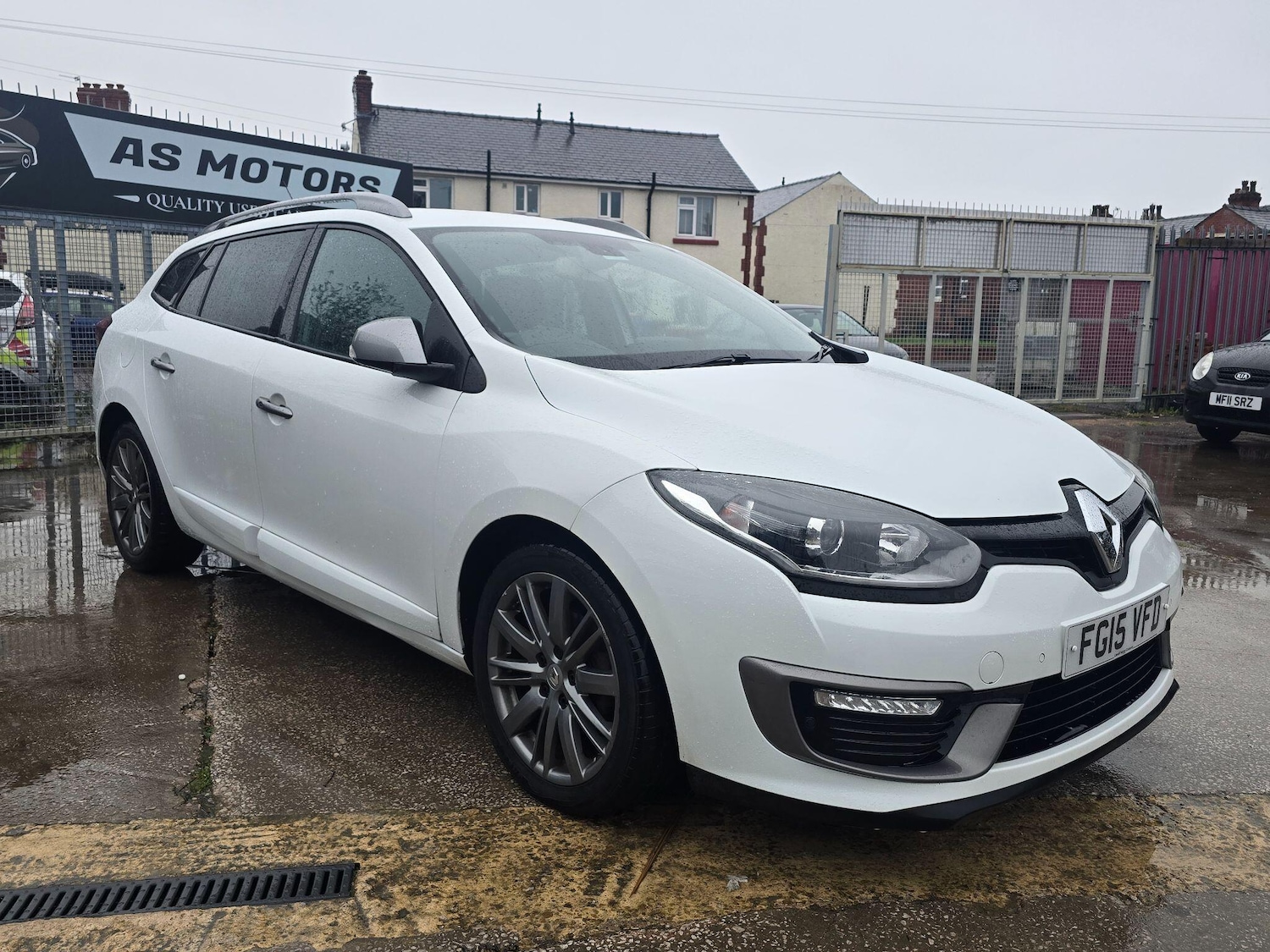 Used Renault Megane 2015 for sale - 76824795: Photo 1