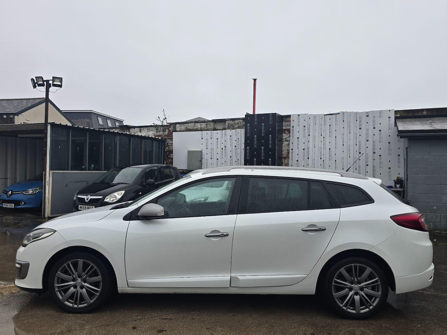 Used Renault Megane 2015 for sale - 76824795: Photo 4