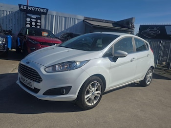 Used Ford Fiesta 2015 for sale - 78348171: Photo