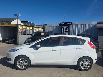 Used Ford Fiesta 2015 for sale - 78348171: Photo