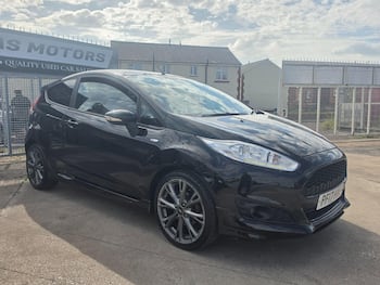 Used Ford Fiesta 2017 for sale - 79634455: Photo