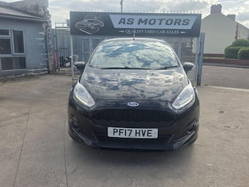 Used Ford Fiesta 2017 for sale - 79634455: Photo